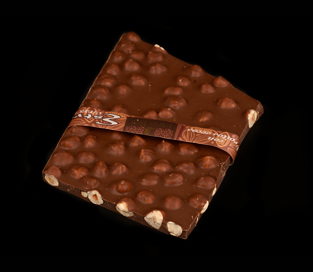 Imaxe do produto chocolate branco con leite con abelas de Fina Rei
